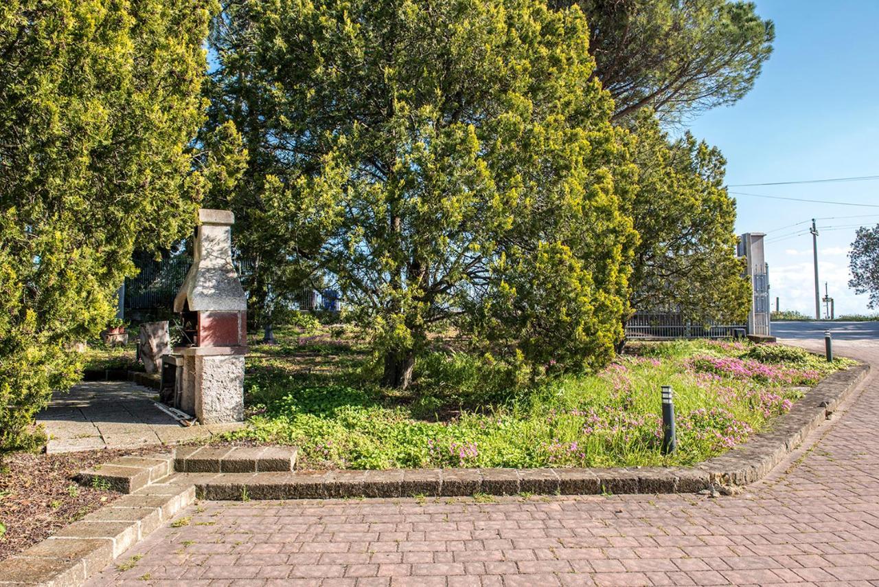 A11 - Varano, Delizioso Trilocale Con Giardino Анкона Екстер'єр фото
